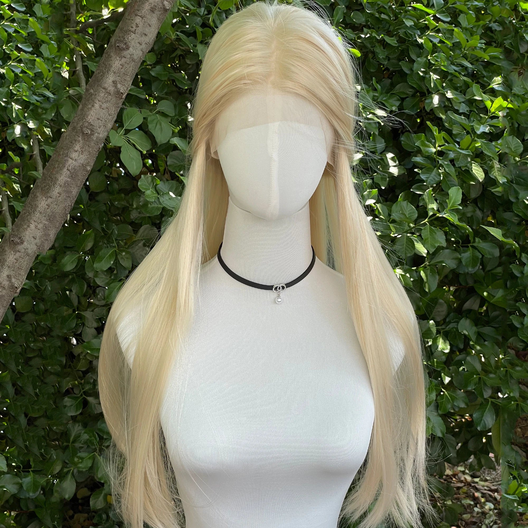 Light Blonde Synthetic Hair 13x4 Lace Front Wigs for Women 26 Inch Long Straight Free Part 150% Density Glueless Half Hand Tied
